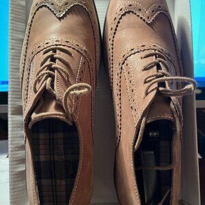 Penguin by Munsingwear, men's 8.5 dress shoe